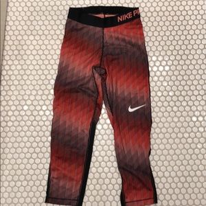 NIKE PRO black/red/peach leggings